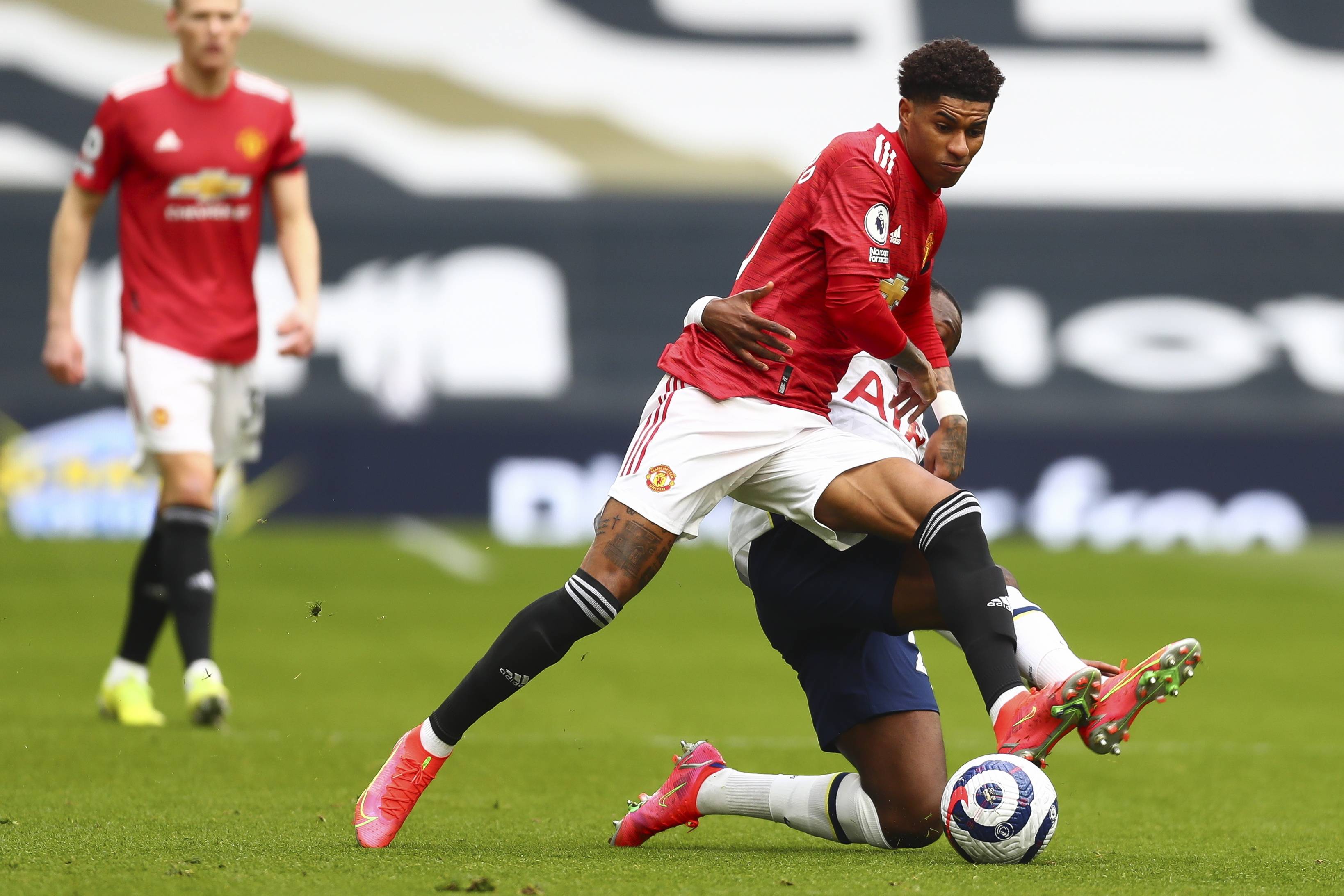 跑位和果敢 跑位和果敢